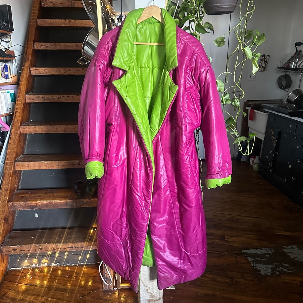 NORMA KAMALI Vintage 1980s rare & iconic reversible sleeping bag puffer coat.